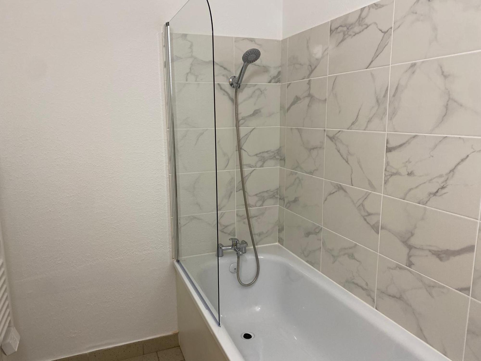 Maison Spacieuse Et Confortable 100M2 Avec Jardin Val-de-Reuil Extérieur photo