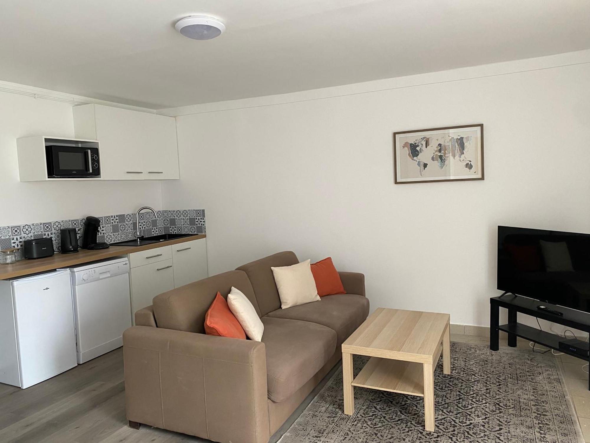 Maison Spacieuse Et Confortable 100M2 Avec Jardin Val-de-Reuil Extérieur photo